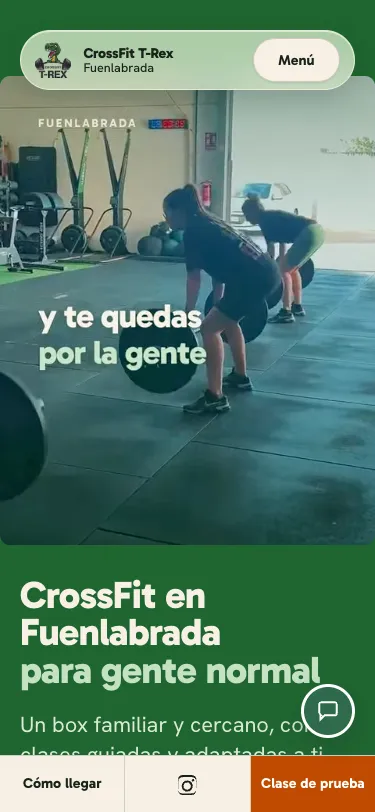 Portada del box en un móvil, con el titular, el vídeo de entrenamiento y los botones de contacto fijos abajo